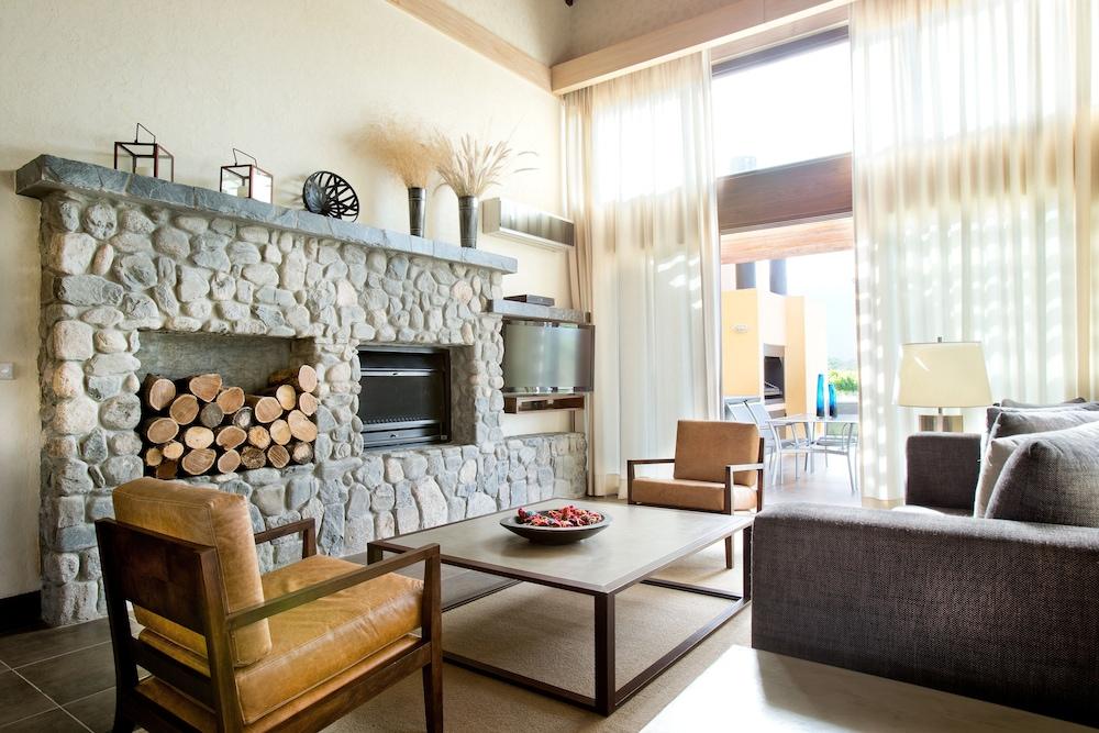 Hotel Grace Cafayate Exteriér fotografie Living room