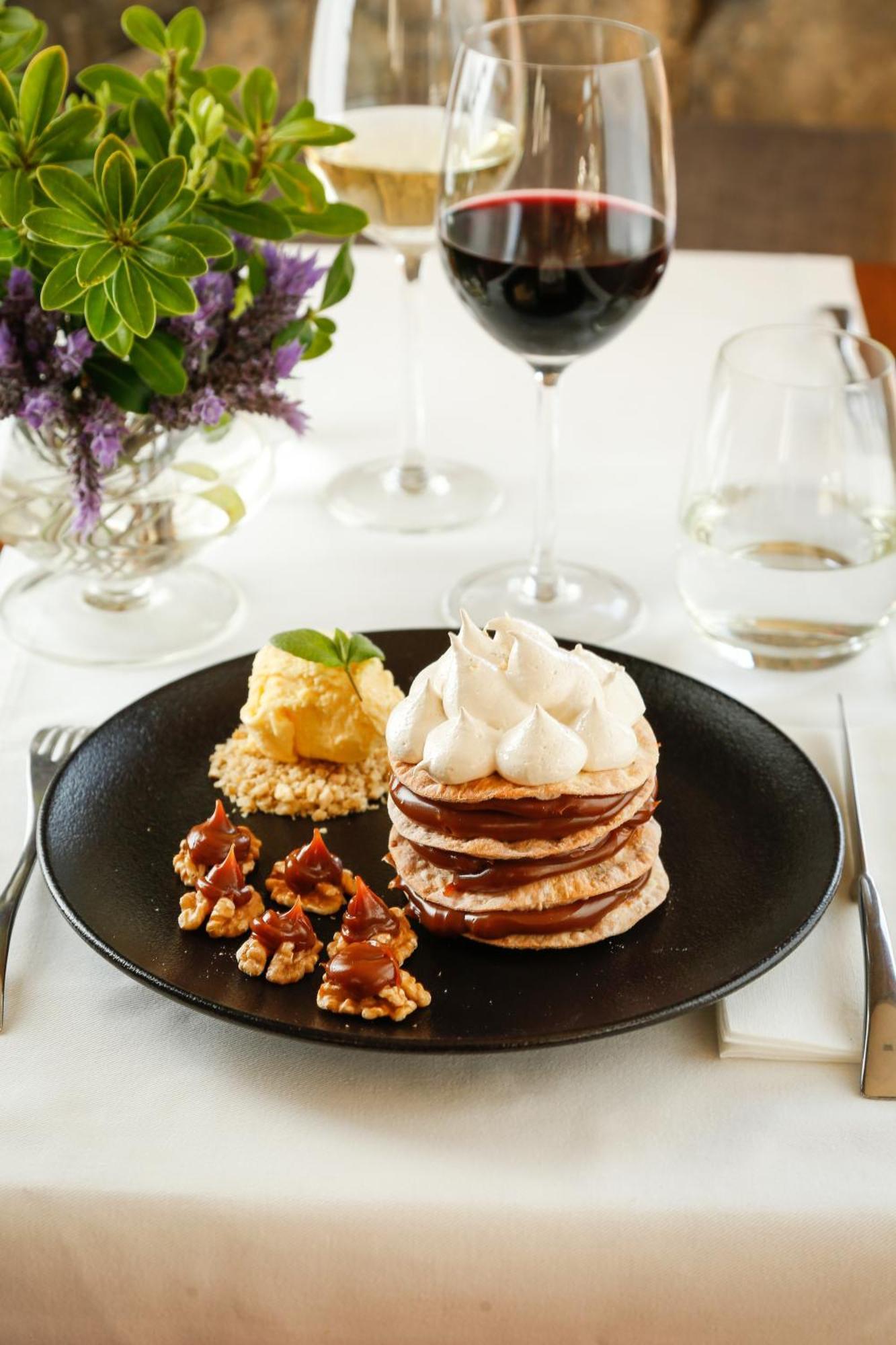 Hotel Grace Cafayate Exteriér fotografie A dessert at the restaurant