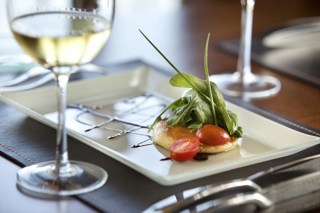Hotel Grace Cafayate Exteriér fotografie A plate of food